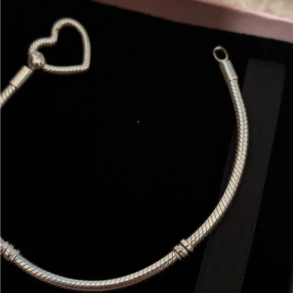 Pandora Silver Heart Charm Bracelet - Picture 3 of 3